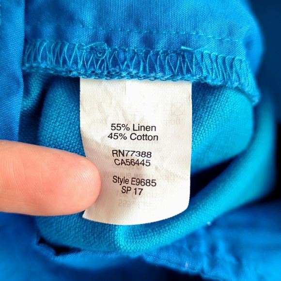 J. Crew Lightweight Linen & Cotton Blend Mid Rise Scalloped Hem Shorts Blue 2 - Picture 5 of 10